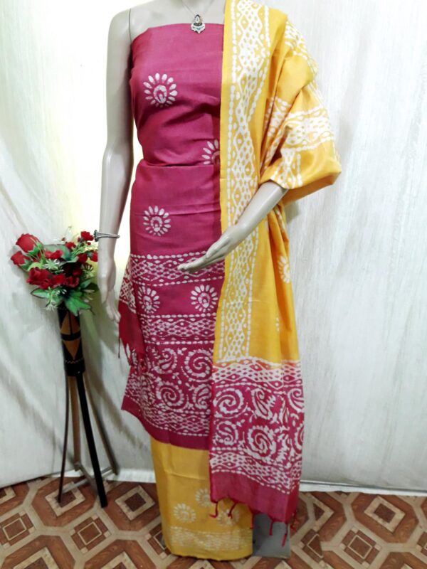 Latest Women's Khadi Cotton Hand Batik Print Dresses